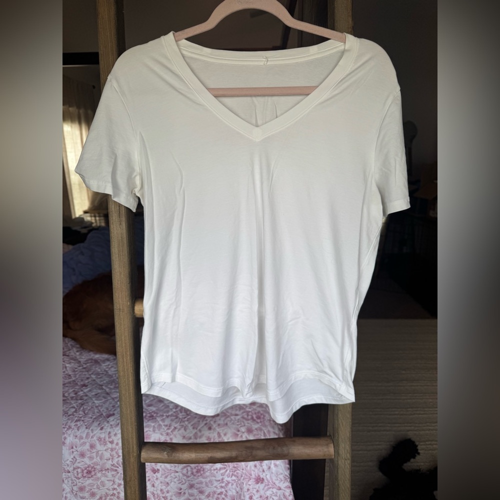 Lululemon love tee v-neck